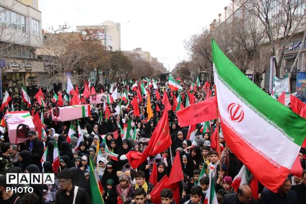 اجتماع بزرگ نوجوانان تبریزی شجره طیبه