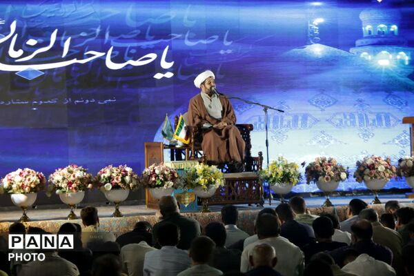 جشن «مباهله» در مسجد مقدس جمکران