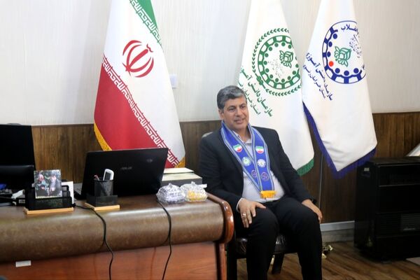 دیدار دانش‌آموزان پسر پیشتاز با مدیر سازمان دانش‌آموزی خراسان رضوی
