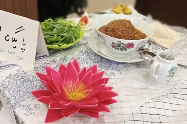 جشنواره غذاهای بومی محلی در سرای محله نسیم شهر