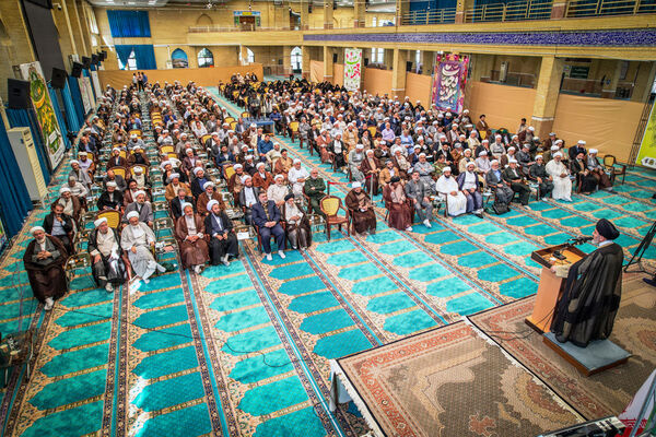 همایش فرهیختگانی عالم تمدن ساز در ارومیه