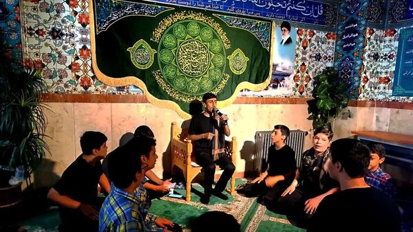 آخرین جلسه هفتگی، هیات الشهدای دبیرستان شهدای مدافع حرم منطقه ۱۰