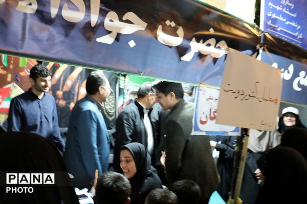اجرای طرح ویزیت رایگان  دندان  در اجتماعات شبانه بجنورد