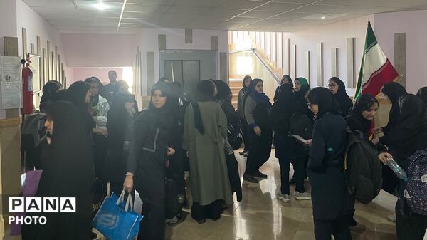 هنرستان هنرهای زیبا میزبان درخشش استعدادهای دختر در چهل و چهارمین جشنواره نمایش صحنه ای  و عروسکی
