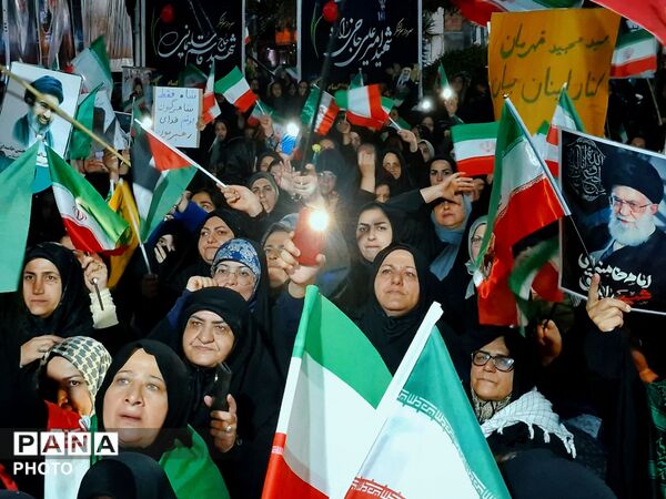 موج خروشان همبستگی در گلوگاه 