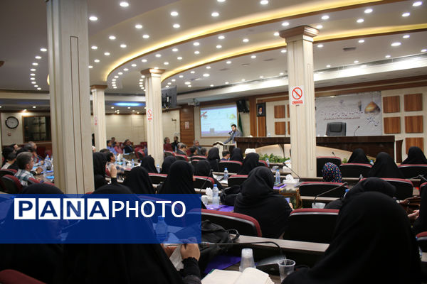 دوره توانمندسازی دبیران متوسطه سراسر کشور در قم