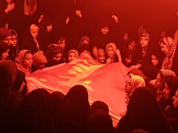 اعتکاف دانش‌آموزی مسجد موسی بن جعفر شهر دولت آباد ویژه دختران
