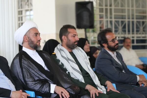 نواخته شدن زنگ مهر در شهرستان بم 