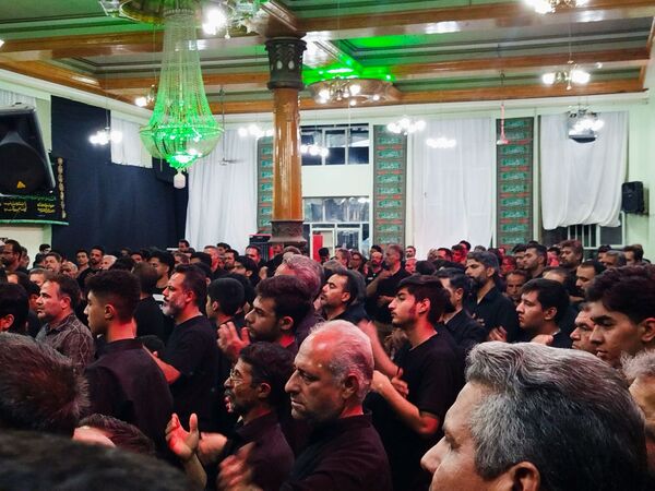 سوگ در فروتقه؛ عاشقان حسینی در سوگ سقای کربلا اشک ماتم ریختند
