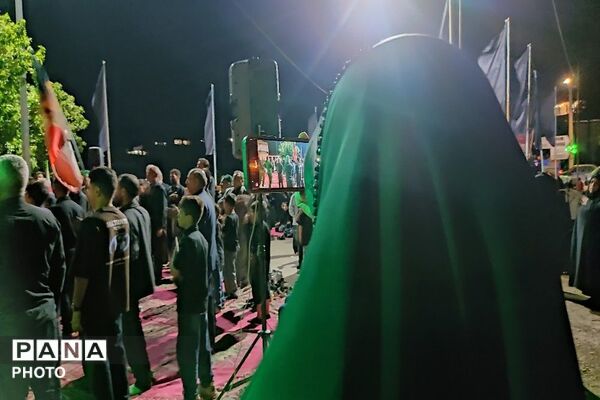 هیئت عزاداری آقا ابا عبدالحسین در  شب عاشورا حسینی در شهر بار نیشابور 