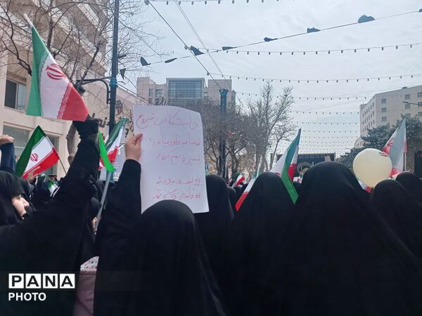 راهپیمایی روز قدس همراه با تشییع پیکر شهید مجتبی پارسا روش