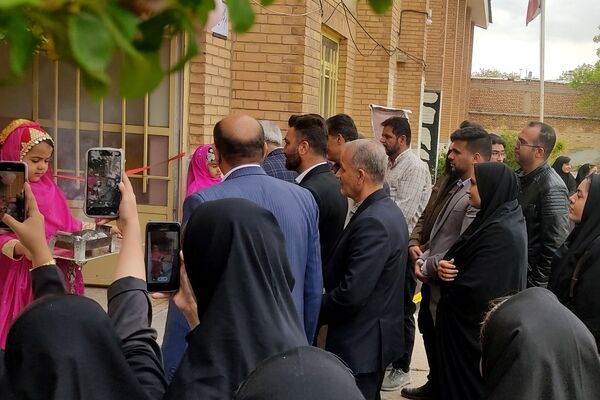 افتتاحیه نمایشگاه دانش‌آموزان کوشش دستنا