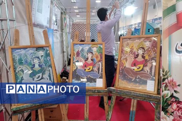 دومین نمایشگاه دستاوردهای پژوهشی سمپاد کل کشور به میزبانی اداره کل آموزش و پرورش شهرستان‌های تهران 