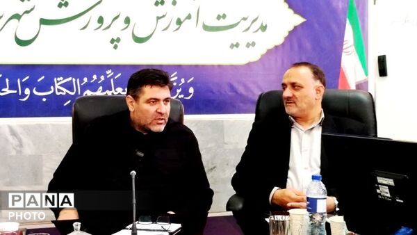 نشست شورای اداری آموزش و پرورش شهرستان کلات با محوریت پروژه مهر 