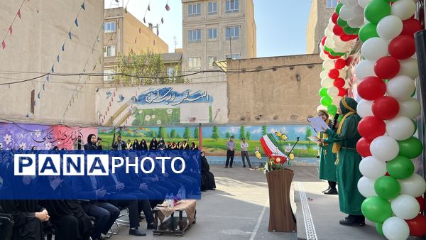 همایش شهدای وطن یار در مدرسه شهید طهماسبی منطقه 14