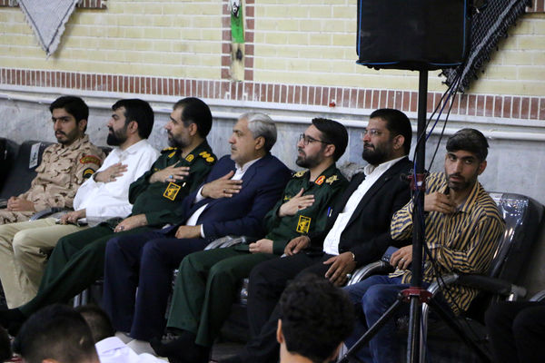 یادواره شهدای دبیرستان ماندگار امام صادق(ع) قم