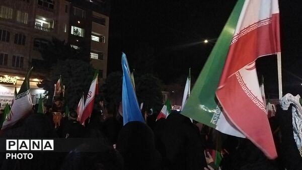 گذری بر تجمعات شبانه  نیشابور 