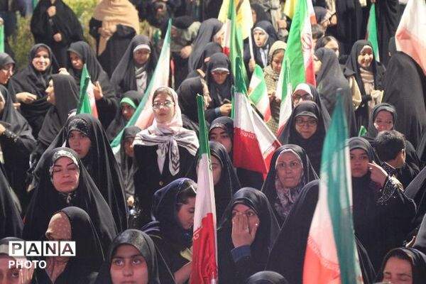 هلال احمر و صلیب سرخ، فرشتگان نجات در روزهای سخت