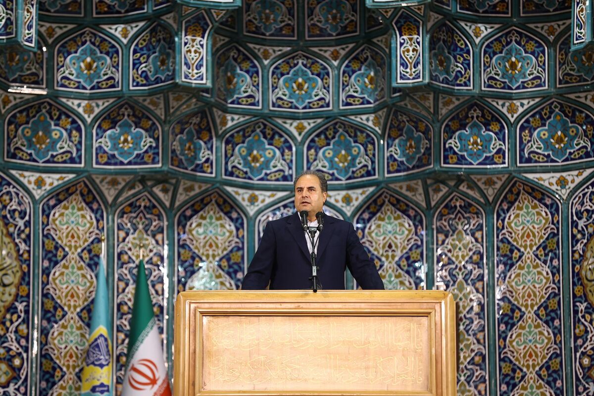 آموزش غیرحضوری با تلاش شبانه‌روزی معلمان ادامه دارد