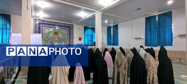 حضور چشمگیر نوجوانان هلیلانی در مراسم معنوی اعتکاف 