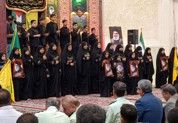 تجمع مردمی ومراسم گرامیداشت سید حسن نصرالله و سردار نیلفروشان در حرم مطهر شاهچراغ (ع)