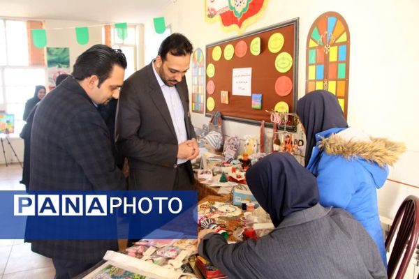 نمایشگاه دستاوردهای دانش‌آموزان استثنایی یزد