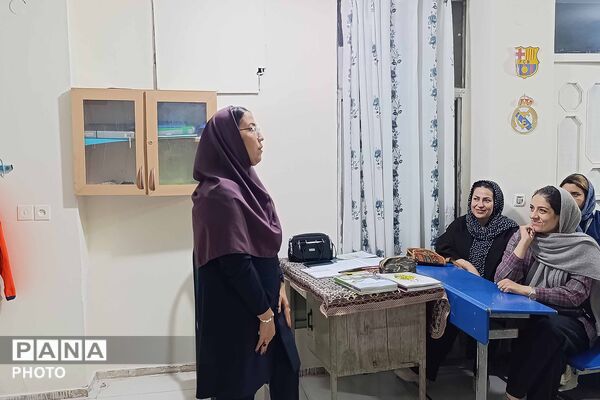 نشست انجمن اولیا و مربیان مدرسه غیردولتی جهان تربیت