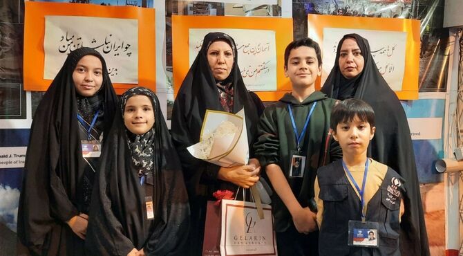 معلمان نور چشم جامعه هستند 