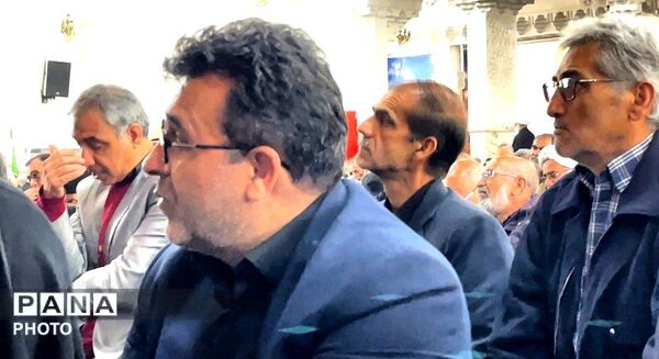 نمازی حماسی و معنوی با عطر شهادت در کاشمر
