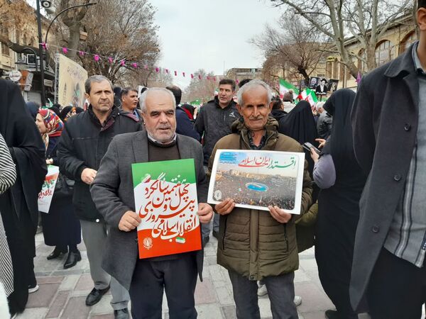 خیابان‌های همدان در ۲۲ بهمن تابلوی تمام‌نمای وحدت ملی