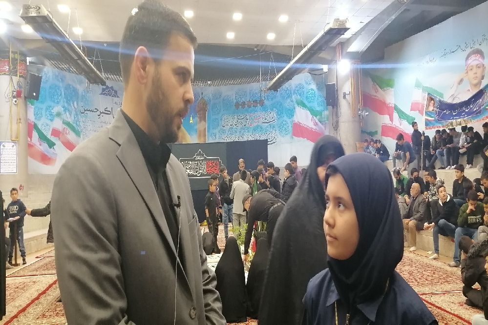 هر مناسبتی باید فرصتی برای آشنایی بیشتر دانش‌آموزان با سیره اهل بیت(ع) باشد