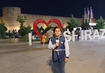 گذری در  شهر جهانی صنایع دستی


