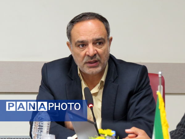 برگزاری دومین جلسه شورای آموزش و پرورش استان در محل استانداری 