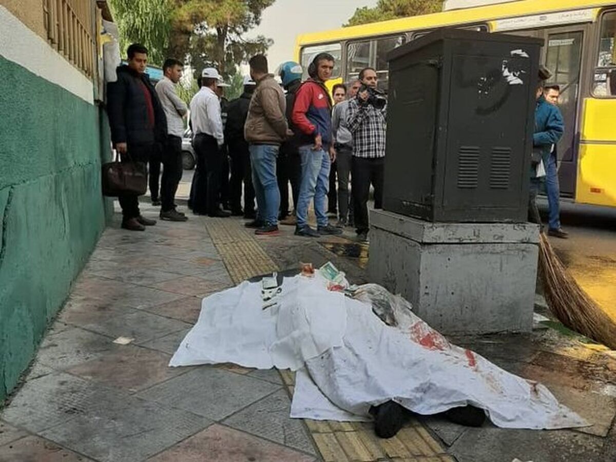 مرگ یک عابرپیاده در خیابان اندرزگو