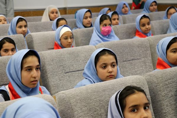 جشن نیکوکاری در مدرسه آرمینه مصلی نژاد ناحیه 6 مشهد مقدس