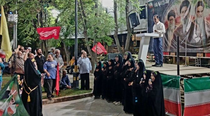 خرم‌ آباد در جشن بیعت؛ پیام استقامت مردم در ولادت رهبری