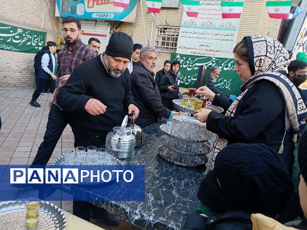 جشن خیابانی میلاد بقیة الله الاعظم (عج) در شهرستان نیشابور
