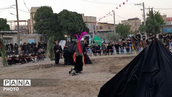 آیین باشکوه تعزیه حسینی در روستای عمان شهرستان درگزین