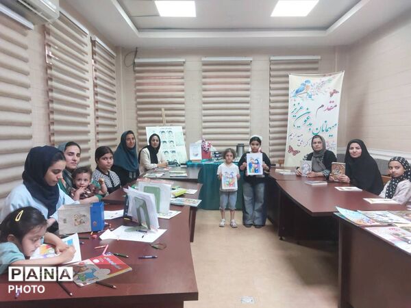برگزاری نشست «خانواده کتاب‌خوان» در کتابخانه الزهرا(س) حاجی‌آباد