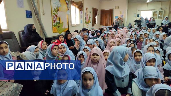 جشن عید مبعث در دبستان شاهد حاج تقی آقا بزرگ مشهد