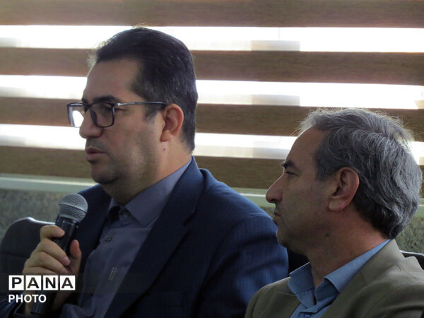 دیدار فعالین امورتربیتی با نماینده ولی فقیه در بجنورد