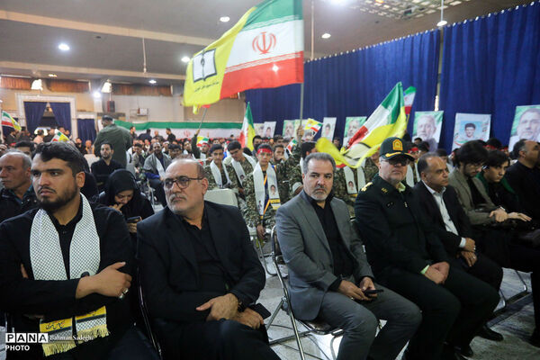 مراسم سالروز شهادت شهید حسین فهمیده و هفته بسیج دانش‌آموزی