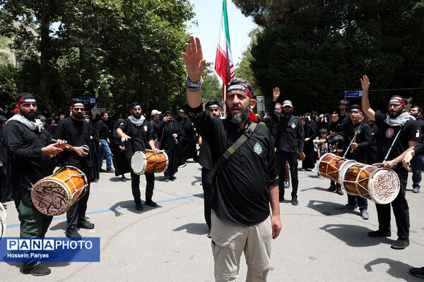 عاشورای حسینی در دانشگاه تهران