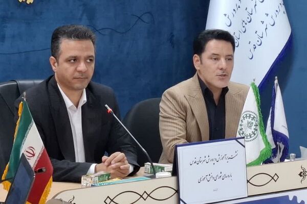 نشست مدیر آموزش و پرورش شهرستان قدس با رؤسای شورای دانش آموزی مدارس