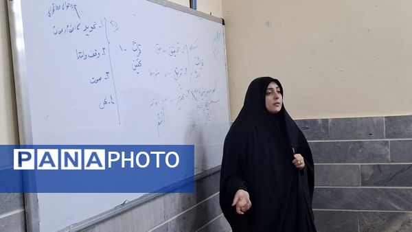 کارگاه‌های آمادگی مسابقات قرآن، عترت و نماز  دانش‌آموزی در شهر کهک