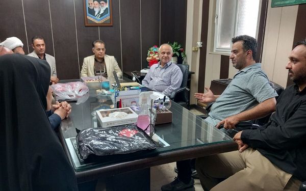 دیدار مسئولان شهرستان قرچک با خبرنگاران پیشکسوت به مناسبت روز خبرنگار