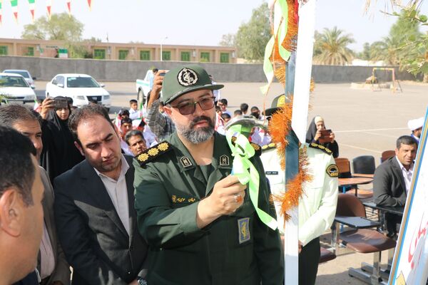زنگ ایثار و مقاومت در مدارس ریگان 