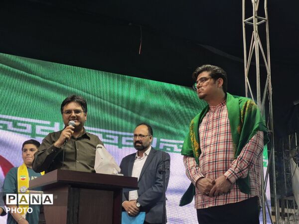 طنین فریاد نسل نوجهاد در قلب صادقیه