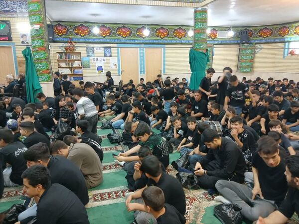 مراسم احلی من العسل در خوانسار