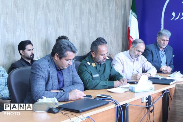 هم‌اندیشی مدیران مدارس و تشکل‌های دانش‌آموزی بجنورد